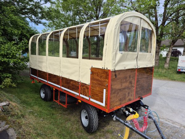 Planwagen mit Druckluftbremse für Traktor Partyplanwagen Weinprobe 09.302 – Bild 2