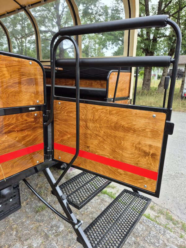 Planwagen mit Druckluftbremse für Traktor Partyplanwagen Weinprobe 09.301 – Bild 7