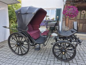 Restaurierung historischer antiker Kutschen Kutschenrestauration aller Modelle