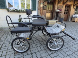 Sehr leichte Mini Shetty, Shettykutsche Modell Pony Leicht mit Sitzbänken 06.803